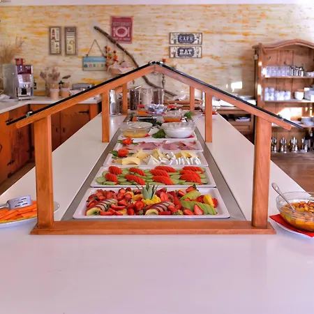 Georgia's Garden By Omilos Hotel 3*